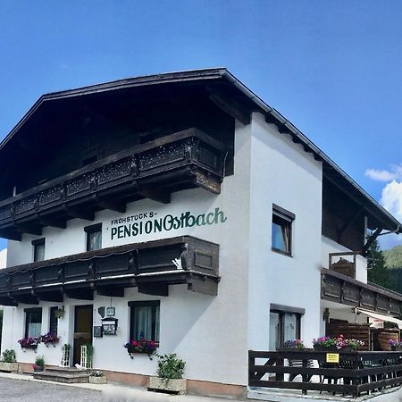 Pension Ostbach ロイタシュ エクステリア 写真